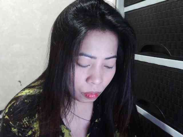 Cassiee webcam