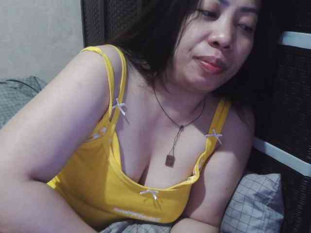 Cassiee webcam
