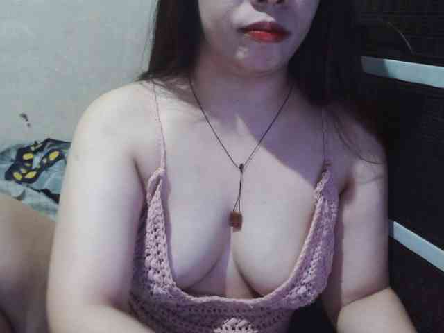 Cassiee webcam