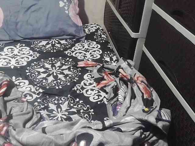 Cassiee webcam