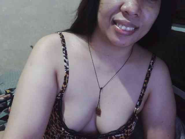 Cassiee webcam