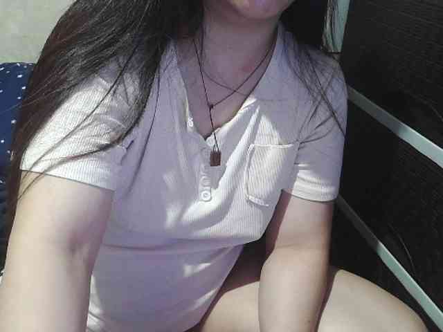Cassiee webcam