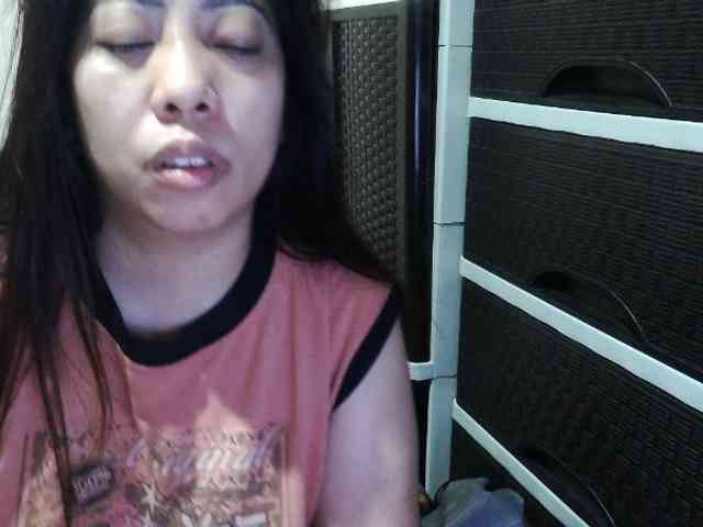 Cassiee webcam