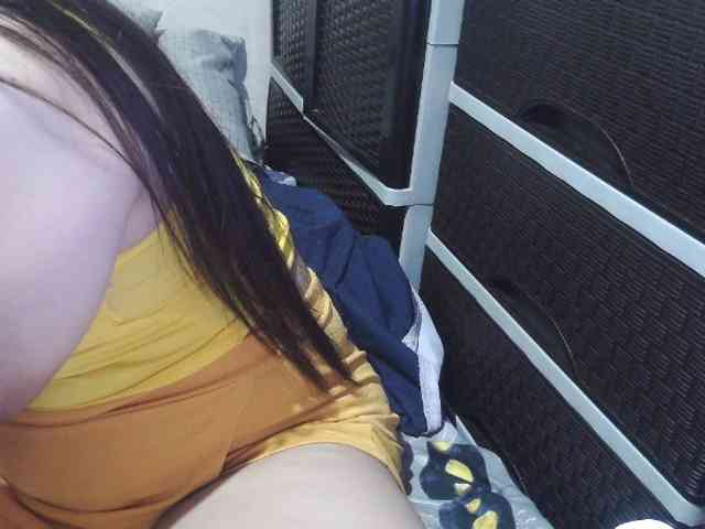 Cassiee webcam