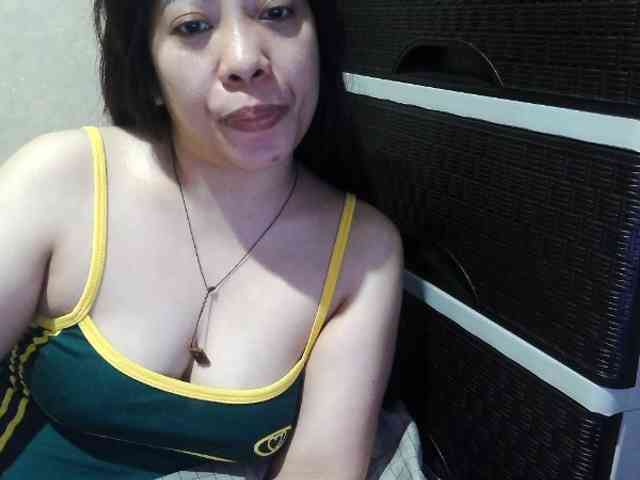 Cassiee webcam