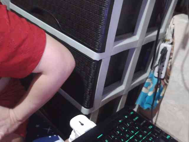 Cassiee webcam