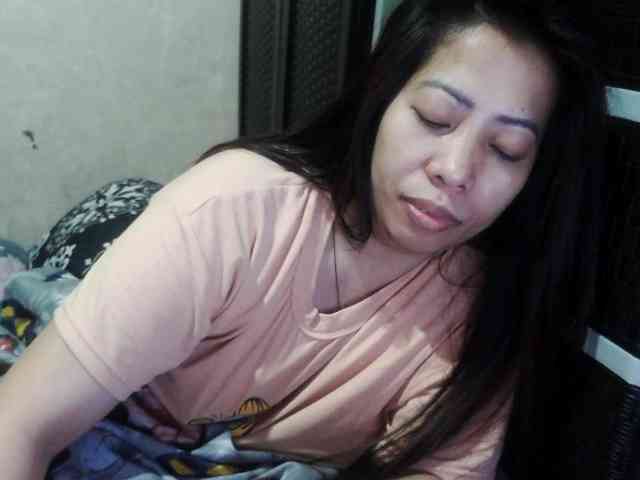 Cassiee webcam