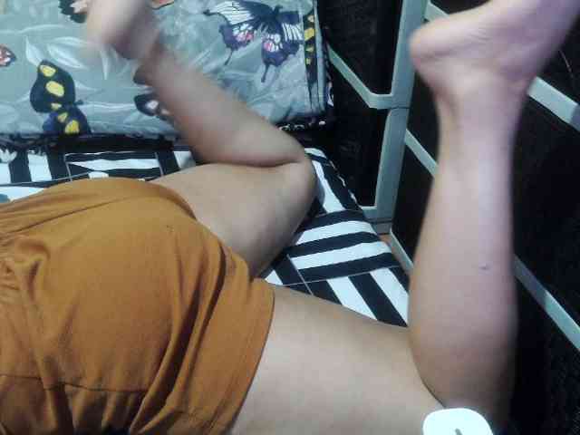 Cassiee webcam