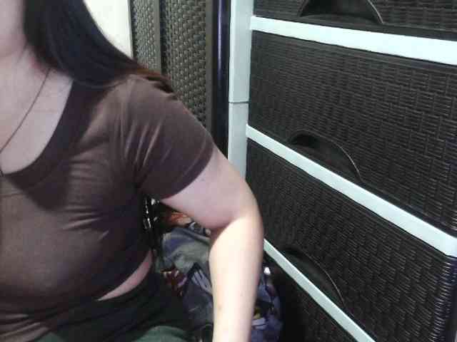 Cassiee webcam