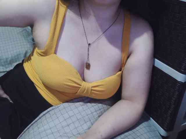 Cassiee webcam