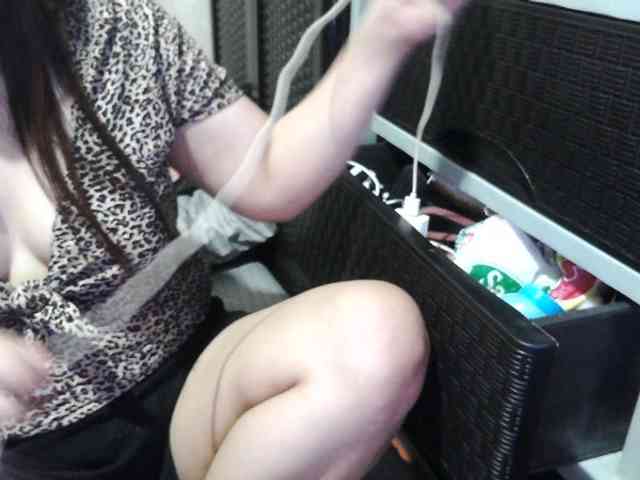 Cassiee webcam