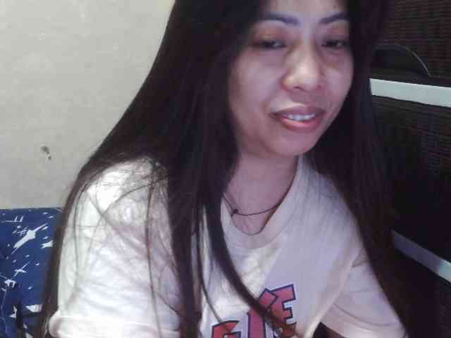 Cassiee webcam