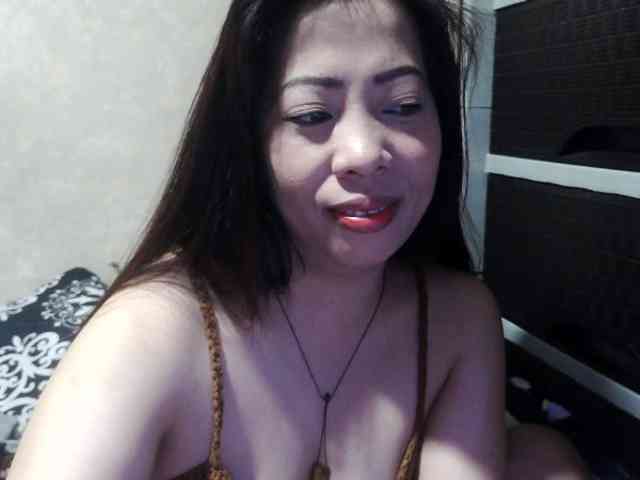 Cassiee webcam
