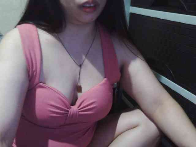 Cassiee webcam