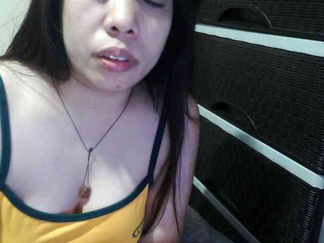 Cassiee webcam