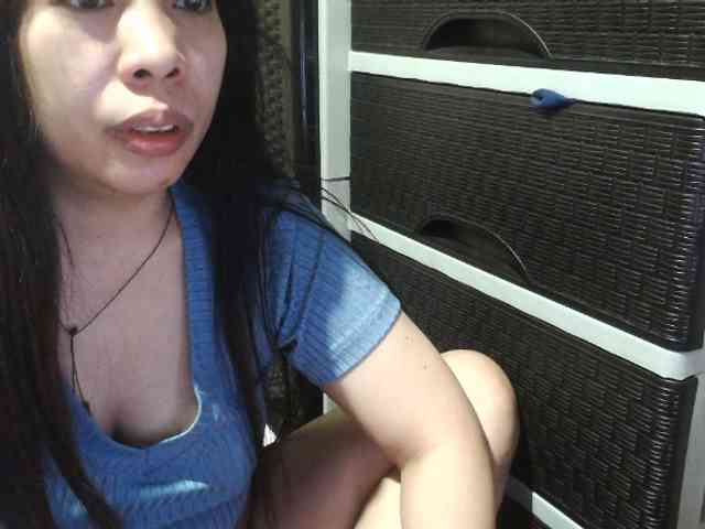 Cassiee webcam
