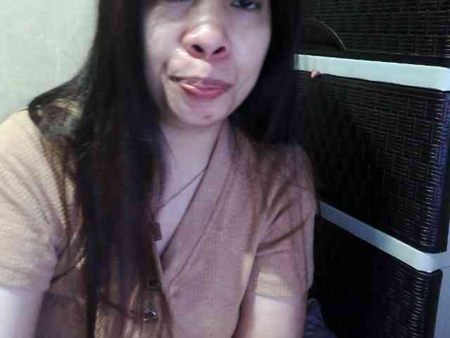 Cassiee webcam