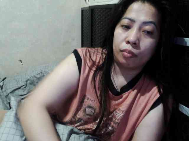 Cassiee webcam