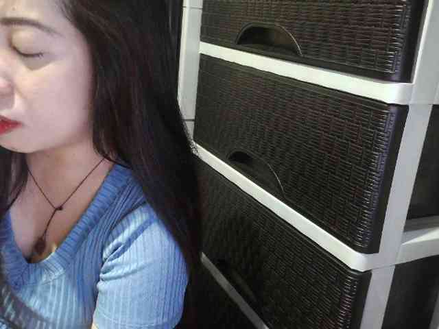 Cassiee webcam