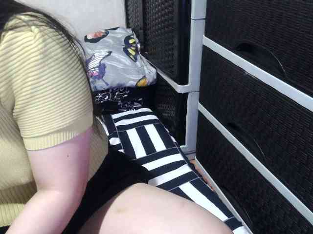 Cassiee webcam