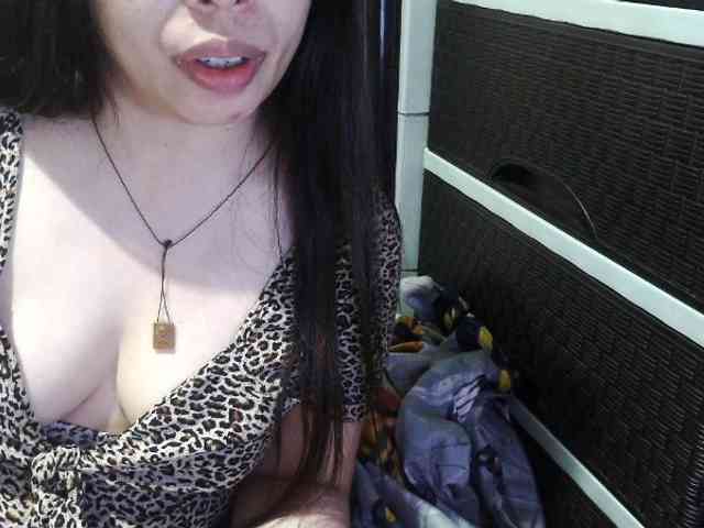 Cassiee webcam