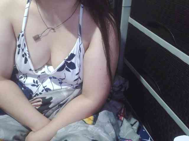 Cassiee webcam