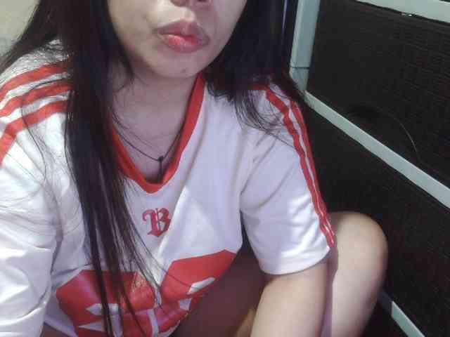Cassiee webcam
