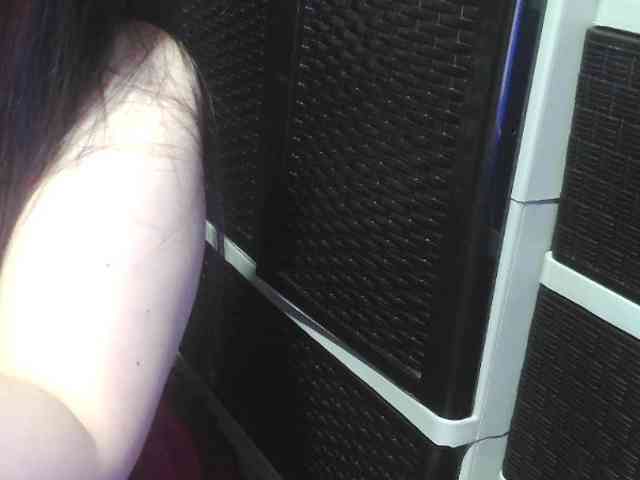 Cassiee webcam