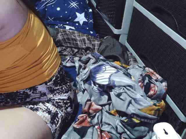 Cassiee webcam