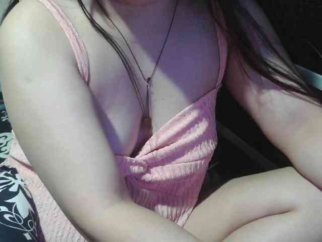 Kazzandra webcam
