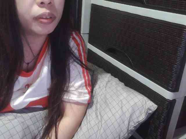 Cassiee webcam