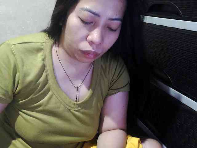 Cassiee webcam