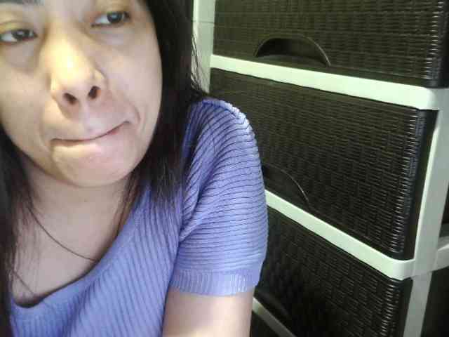 Cassiee webcam