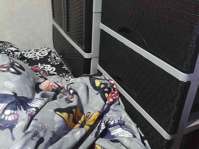 Cassiee webcam