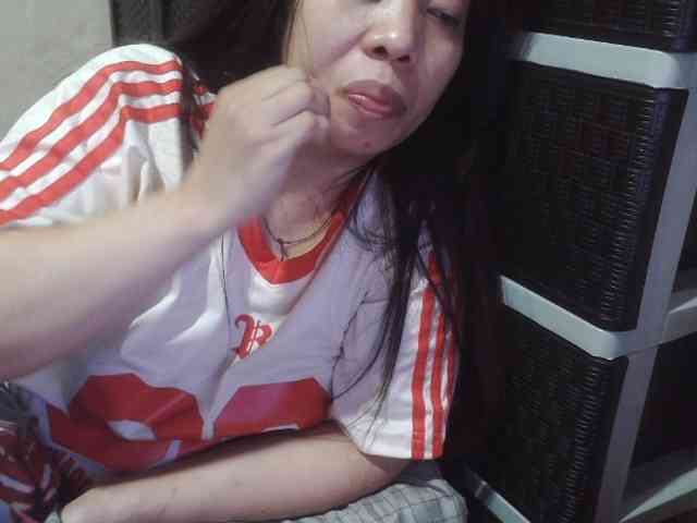 Cassiee webcam