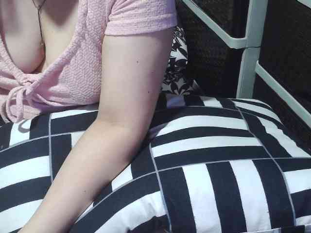 Cassiee webcam
