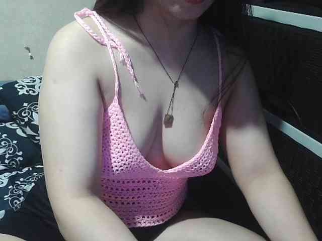 Kazzandra webcam