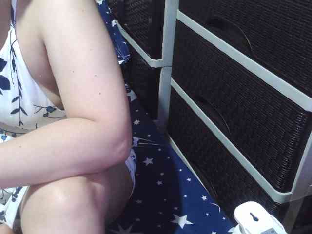 Cassiee webcam