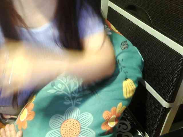 Cassiee webcam