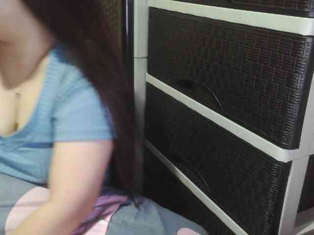 Cassiee webcam
