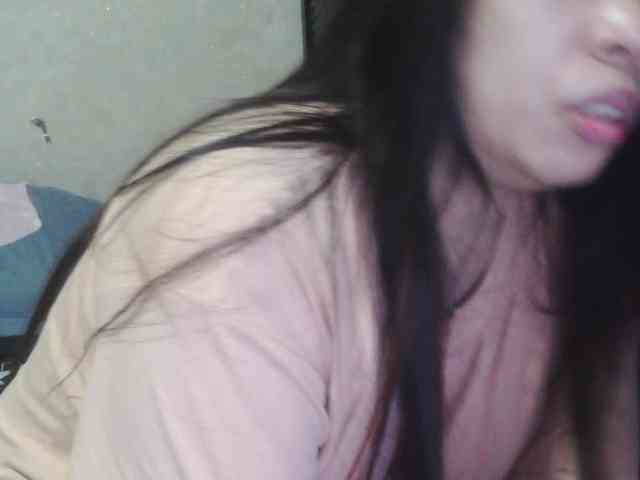 Cassiee webcam