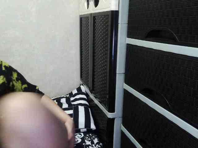 Cassiee webcam