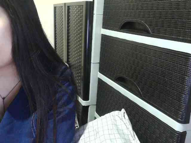 Cassiee webcam