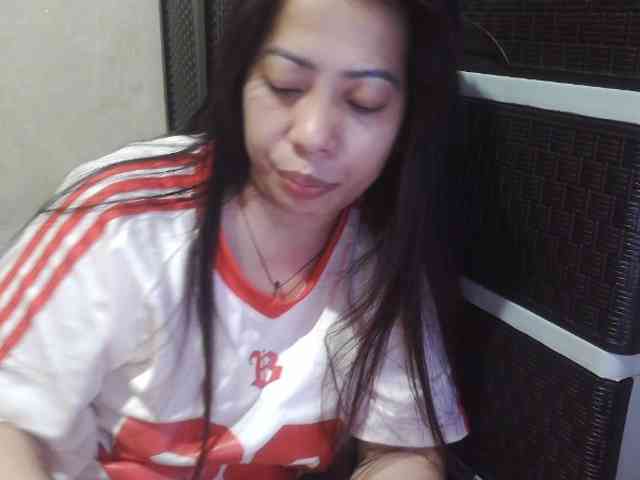 Cassiee webcam