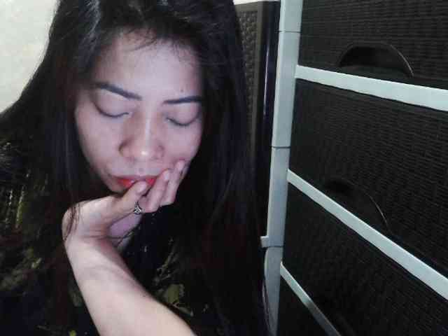 Cassiee webcam