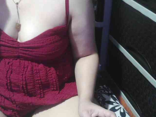 Cassiee webcam