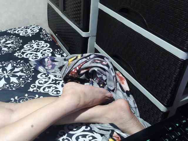 Cassiee webcam