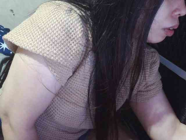 Cassiee webcam