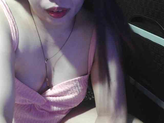 Kazzandra webcam