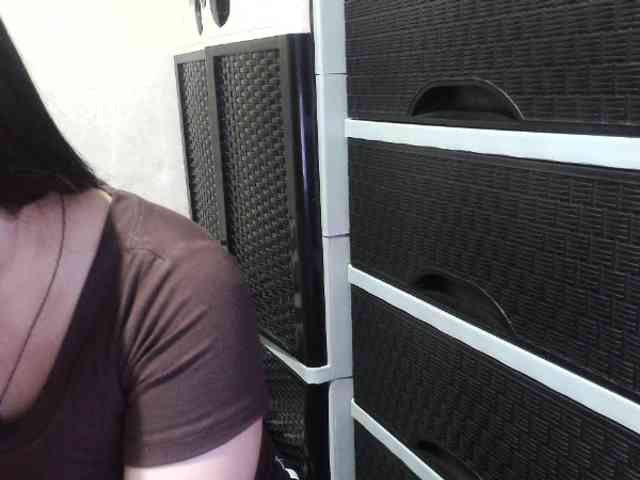 Cassiee webcam